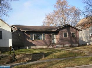 2911 5th Ave E, Hibbing, MN 55746