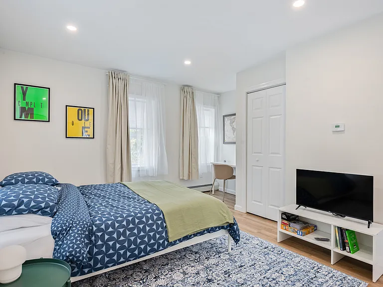 101 E Manning St #2 — Photo 12