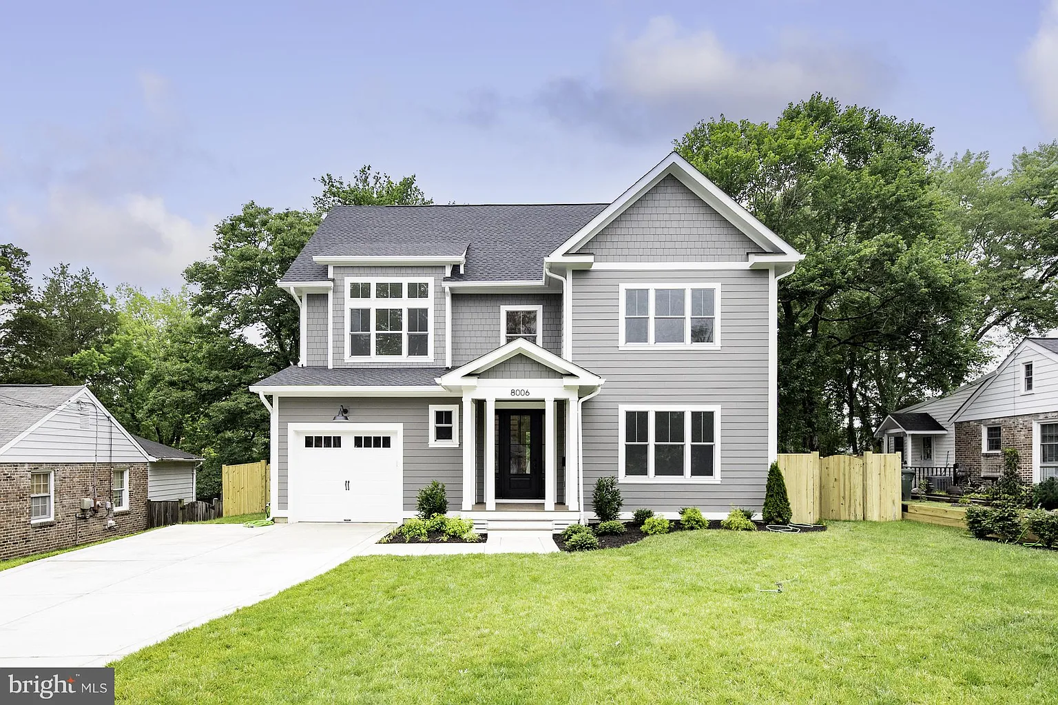 8006 Hamilton Ln photo 1