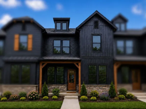 222 Lantana Dr, Brighton, MI 48116