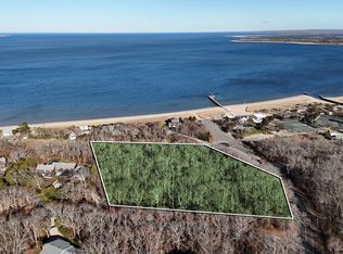 15 Cross Hwy, East Hampton, NY 11930