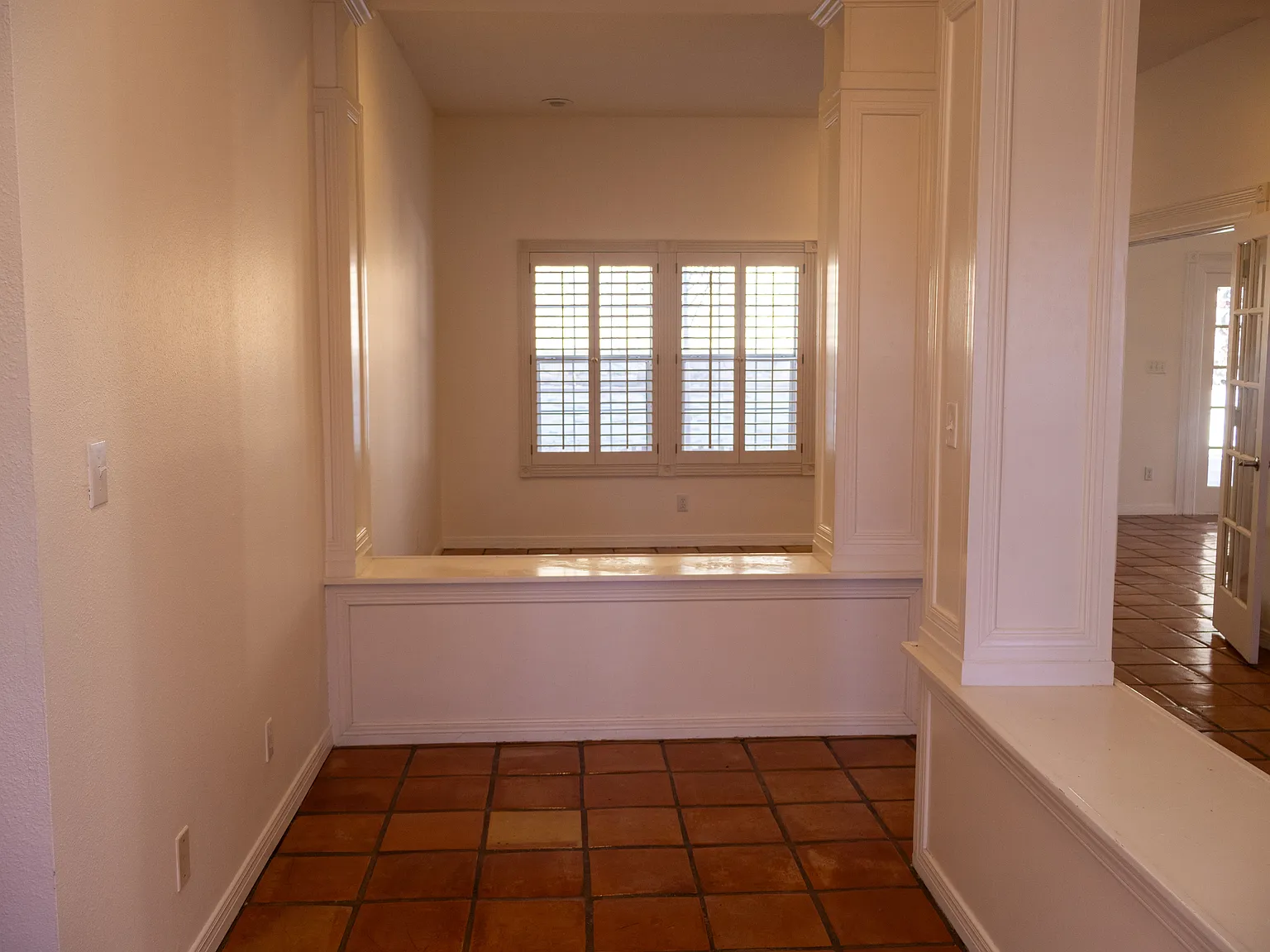 4700 Sir Gareth Dr — Photo 4