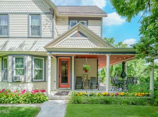 2845 Aqueduct Rd, Niskayuna, NY 12309