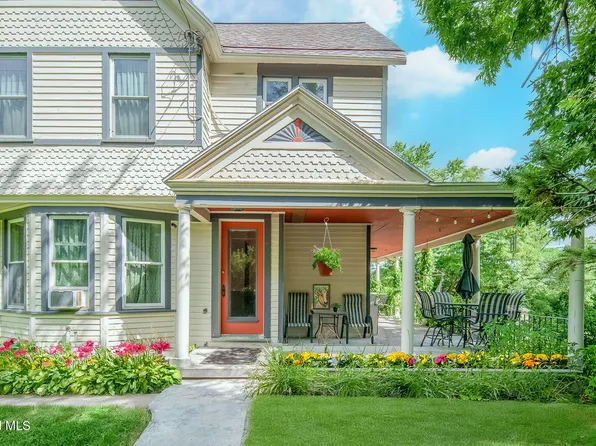 2845 Aqueduct Road, Niskayuna, NY 12309