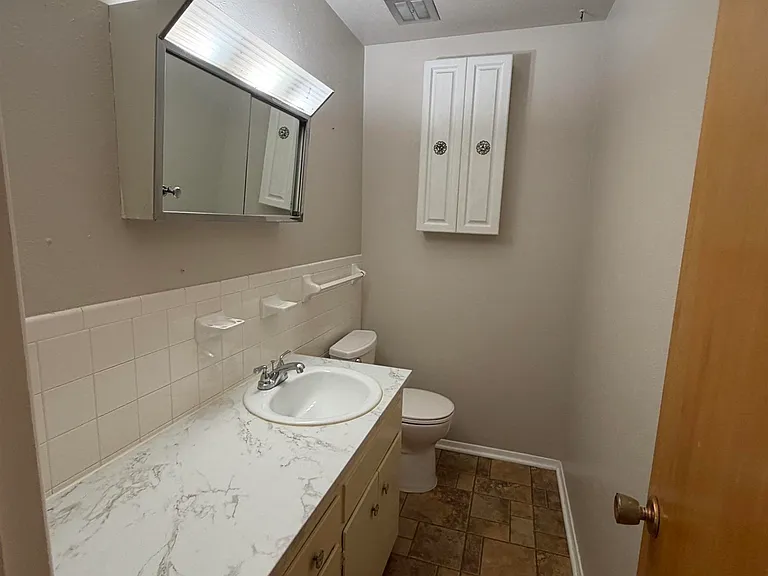 4719 Cape Cod Dr — Photo 13