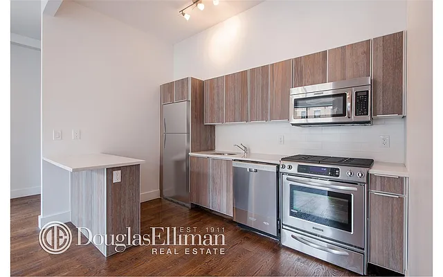 Sold by Douglas Elliman | media 17