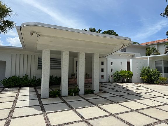 2nd image of 350 Blanca Ave
