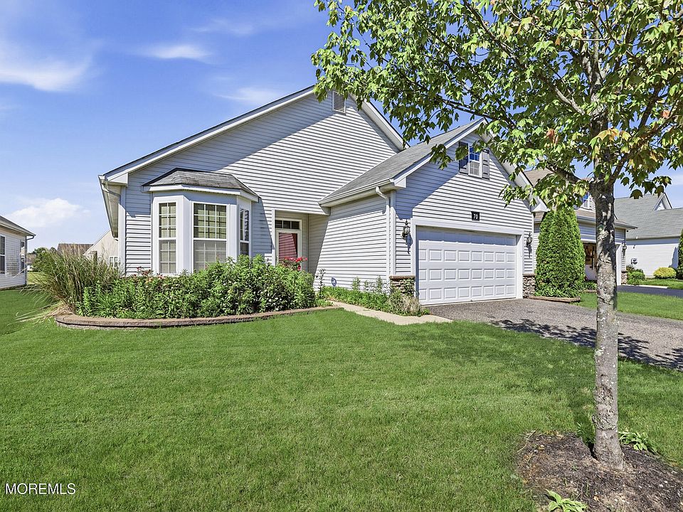 1st image of 70 Eagle Ridge Circle