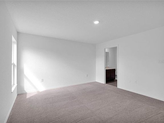 2nd image of 1266 Jaslo St