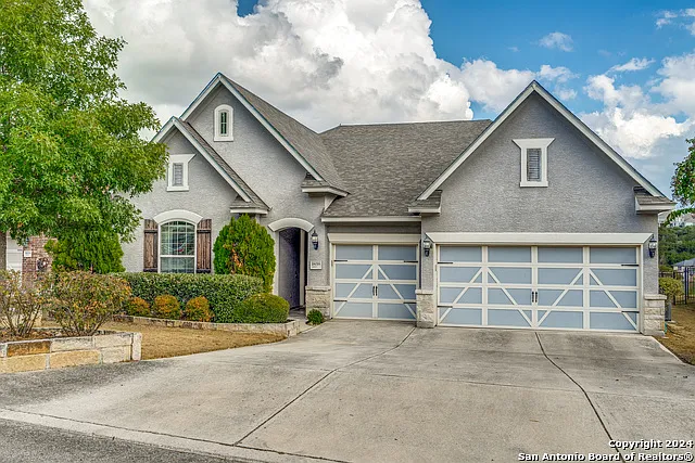 4 bed, 3.0 bath, 2846 sqft, $3,600 — Photo 2