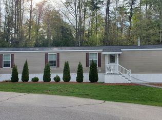 4 Hemlock Rd #6, Tilton, NH 03276