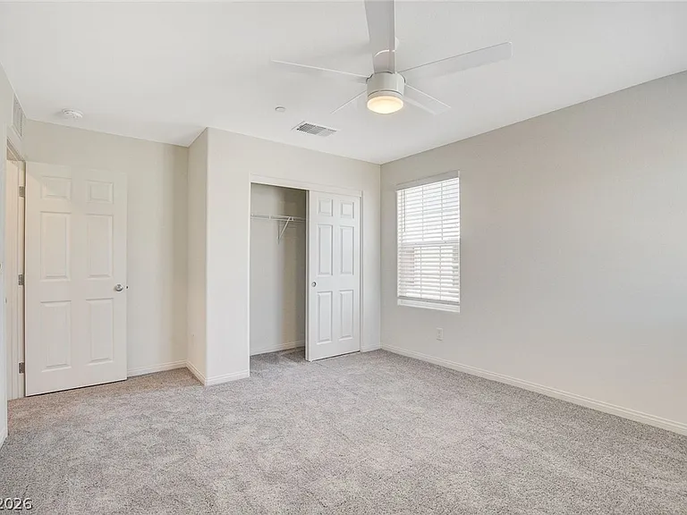 2615 Esposende St — Photo 35