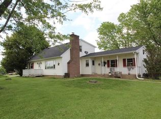 2403 Andrews Rd, Canandaigua, NY 14424