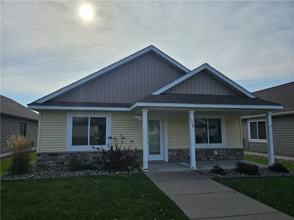 176 W Cemetery Road N, River Falls, WI 54022