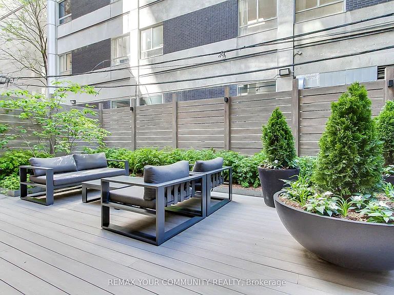 38 Widmer St #2809 — Photo 37