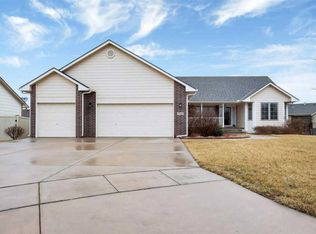 1940 S Tara Falls Ct, Wichita, KS 67207