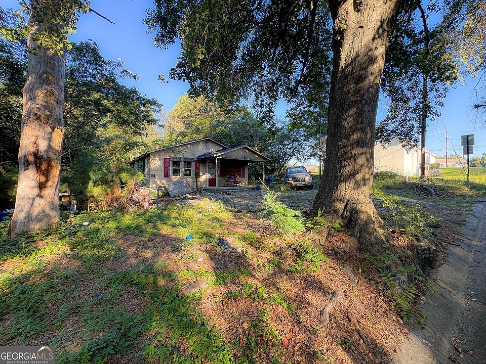 2nd image of 4527 Wilson Rd