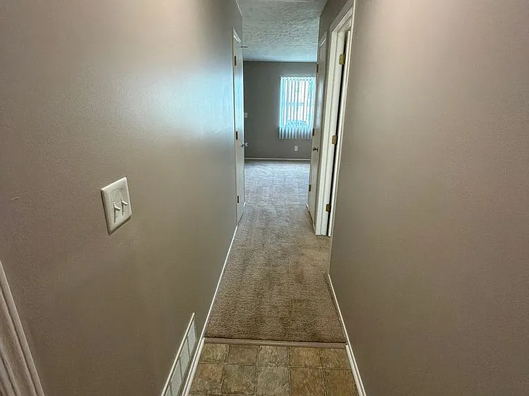 Southdale Square Apartments — Photo 72