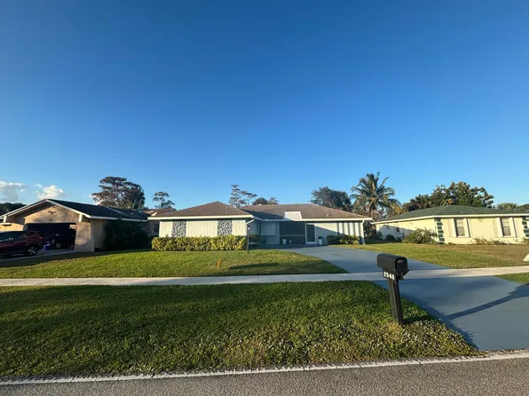 2542 S Canterbury Drive S, Riviera Beach, FL 33407