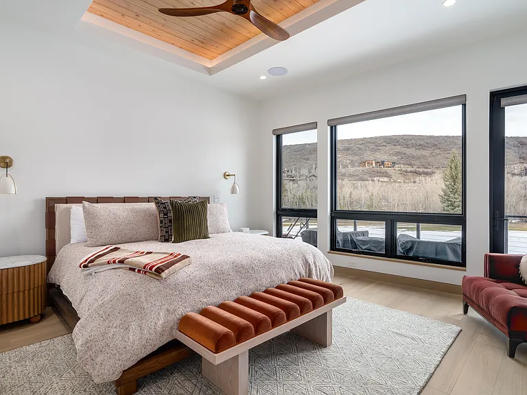 971 Steamboat Blvd — Photo 10