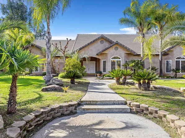 4939 N Greenwood Ave, Sanger, CA 93657