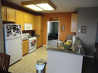 2nd image of 560 Diamond Pointe Way