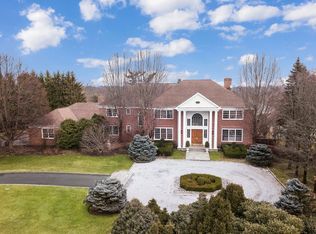 10 Star Farm Rd, Purchase, NY 10577