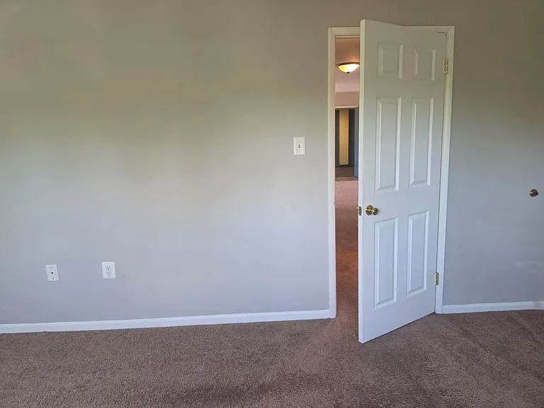 5911 Quantrell Ave #204 — Photo 16