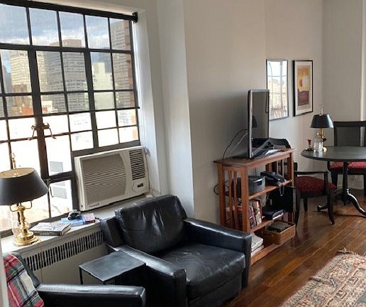 2nd image of 10 Park Ave #27J
