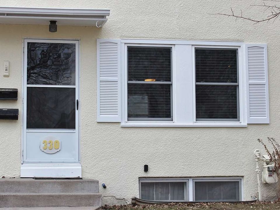 1st image of 330 1st Ave S