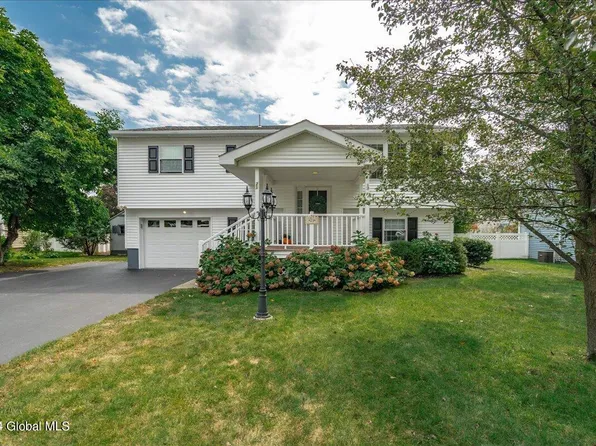 23 Moon Drive, Albany, NY 12205