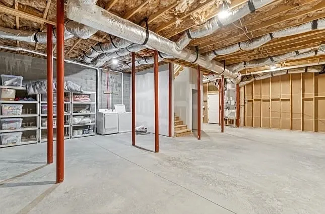 414 Roberts St — Photo 28