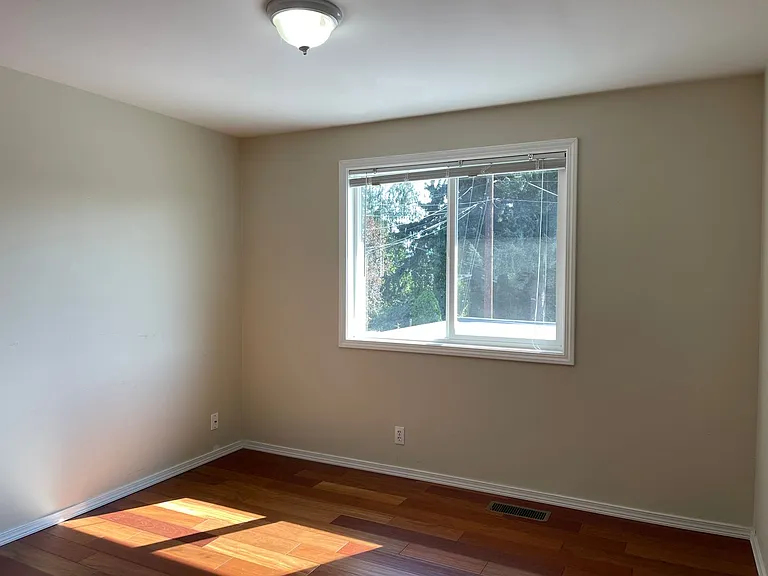 170 154th Pl NE — Photo 6
