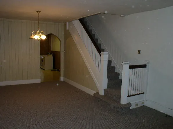 970 W 4th St, Hazleton, PA 18201