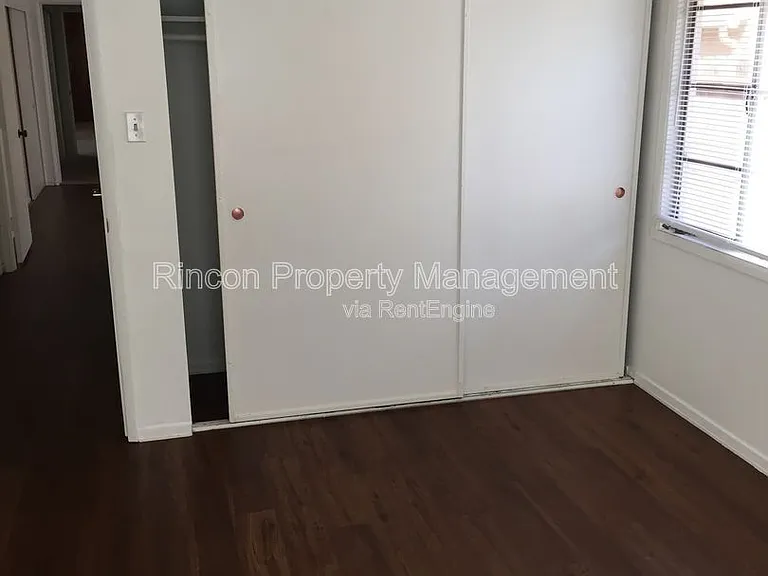 513 N North St — Photo 16