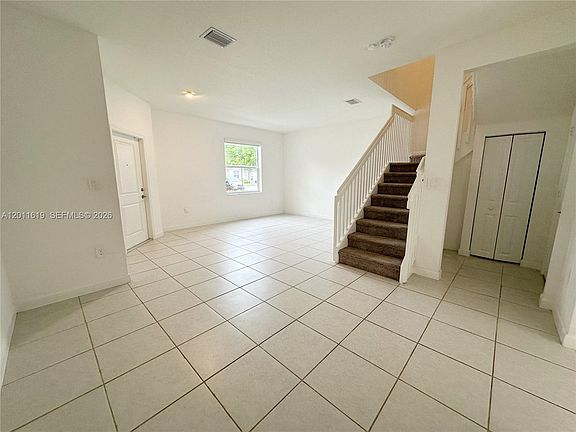 4th image of 1684 SE 26th Ter #1684