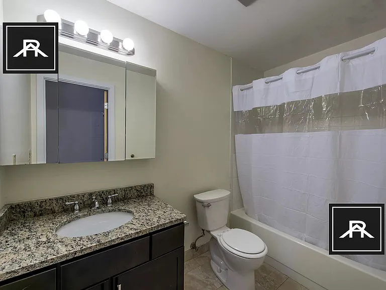 1077 Commonwealth Ave #409 — Photo 11