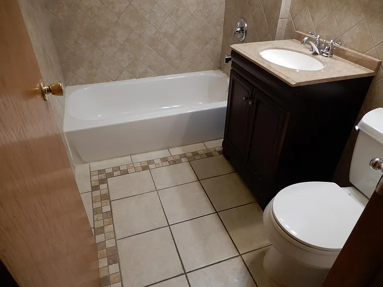328 Wisconsin Ave #1D — Photo 22