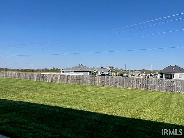 3 bed, 2.5 bath, 1571 sqft, $2,395 — Photo 3