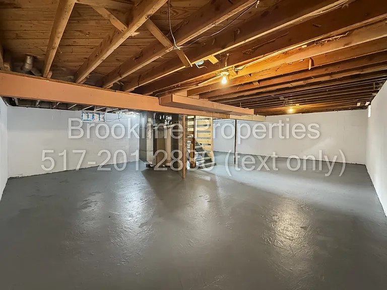 823 Holten St — Photo 23