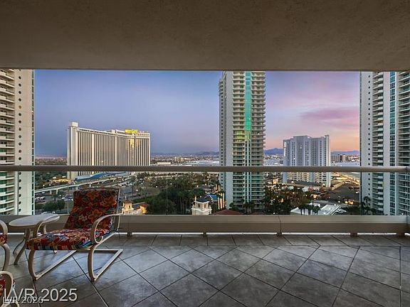 4th image of 2747 Paradise Rd Unit 1505