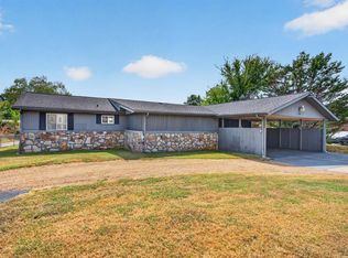 2060 Hamill Rd, Hixson, TN 37343