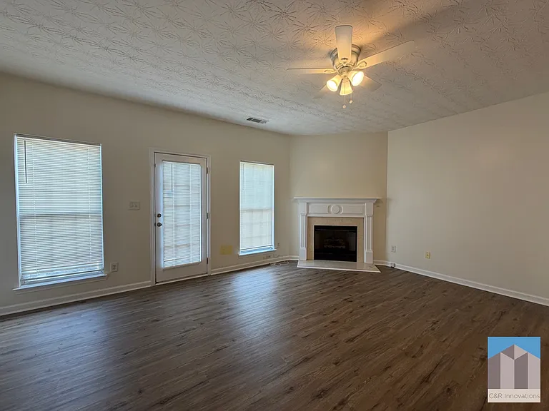 644 Kenridge Dr — Photo 7