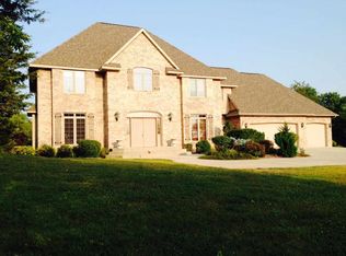 N4146 County Road A, Cambridge, WI 53523
