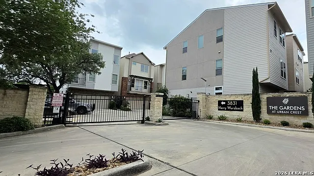 3831 Harry Wurzbach Rd #21 — Photo 5