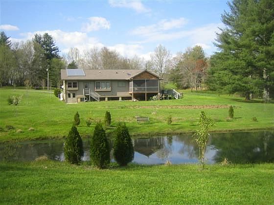 2nd image of 3946 Evans Rd