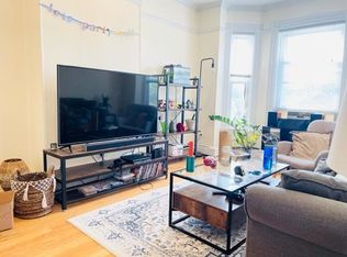 181 Erie St #6, Cambridge, MA 02139
