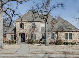 4401 Tree House Ln, Corinth, TX 76208