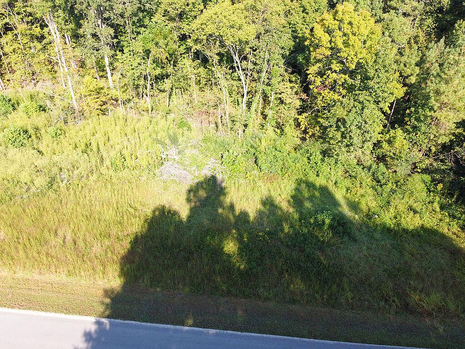 2nd image of 0 Shadows Lawn Dr #21