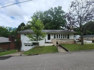 515 Spotswood Dr, South Charleston, WV 25303